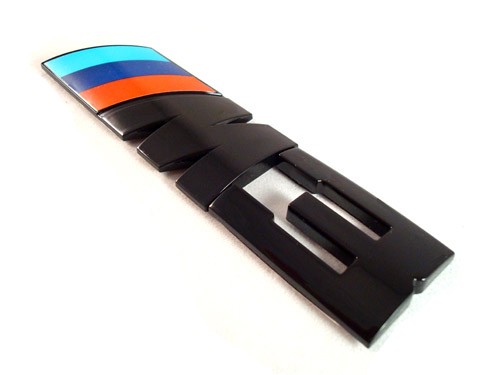 ///M3 Trunk Black Small Emblem